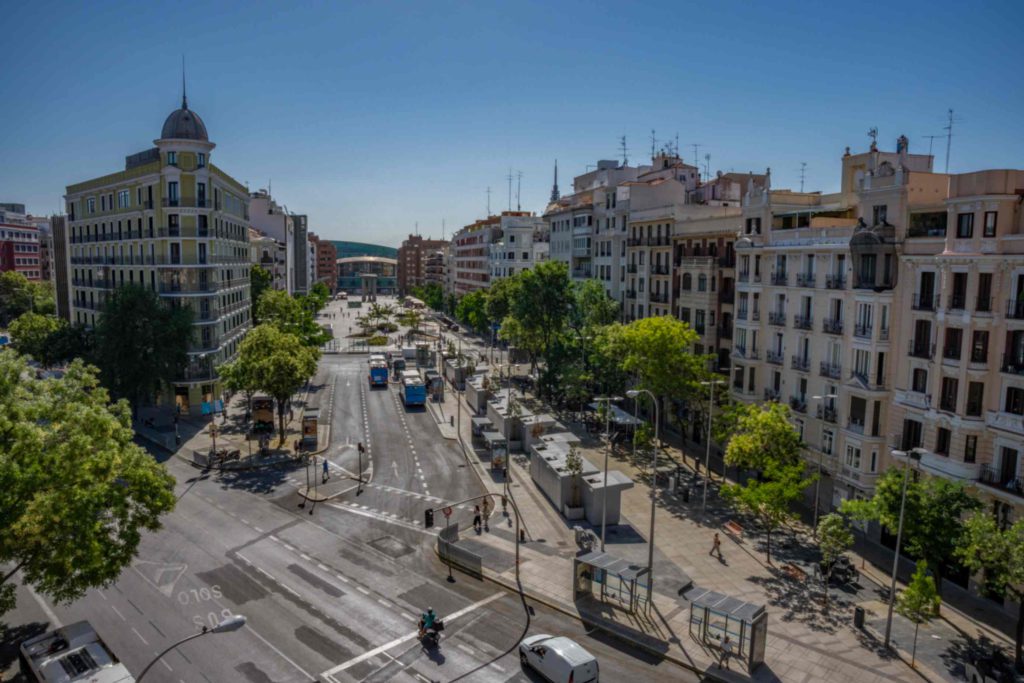 Fotografía realizada para el el dossier de fin de legislatura del Área de Gobierno de Obras y Equipamientos del Ayuntamiento de Madrid. Calle.