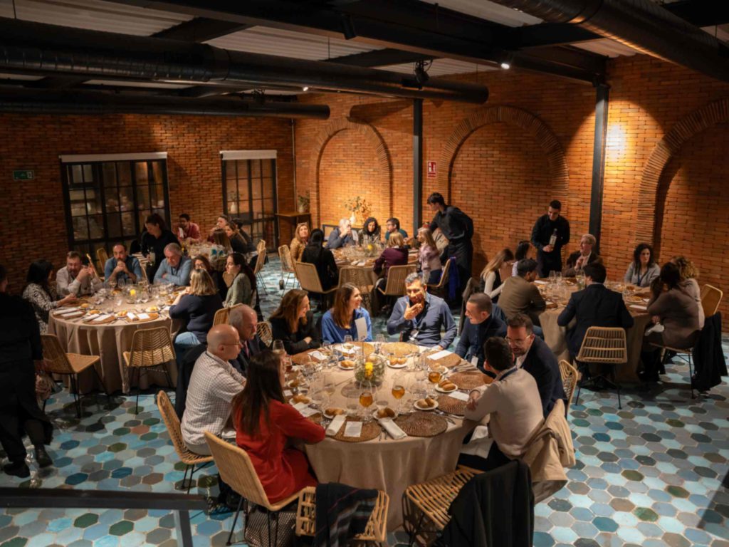 Fotografía del evento en Madrid de Gilead. Cena.
