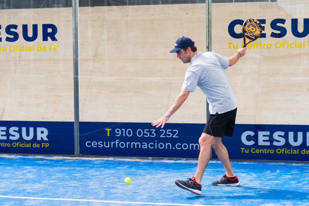 Fotografía Evento Épika Padel Tour. Saque inicial.