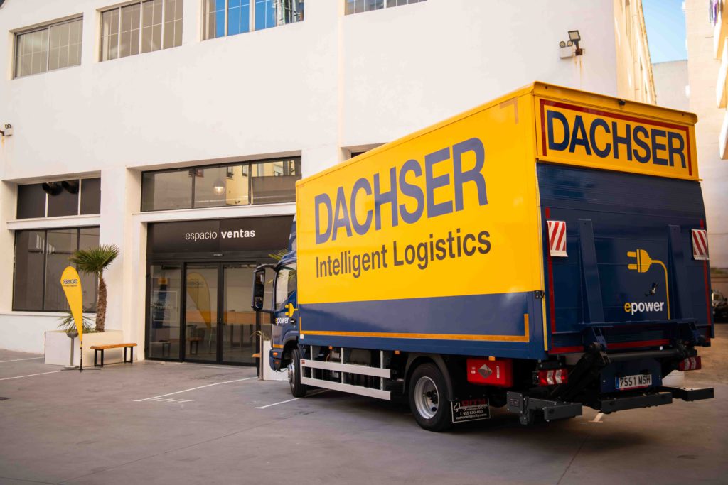 Fotografía del Evento en Madrid de Dachser en el que presentaron 5 camiones eléctricos.