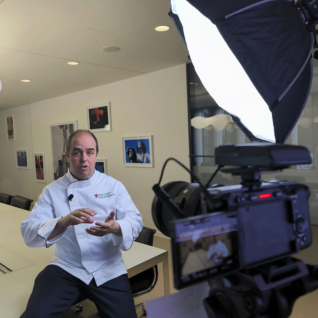 Entrevista corporativa grabación de video corporativo eventos Madrid - Púlsar Estudio